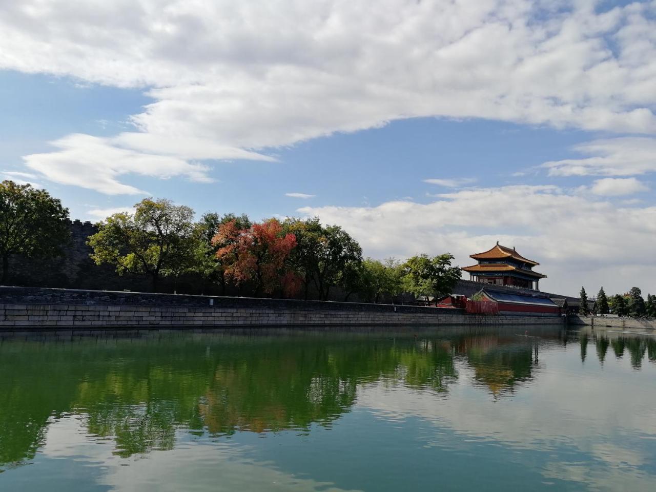 Отель Beijing Fly By Knight Courtyard Экстерьер фото